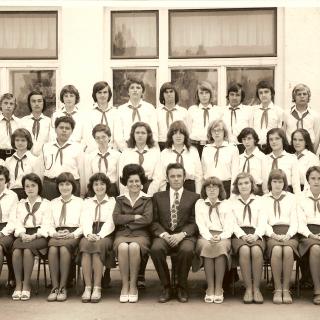 1976 8b osztály