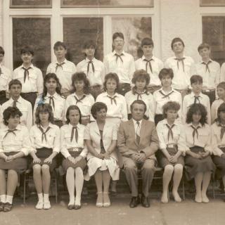 1987 8 osztály